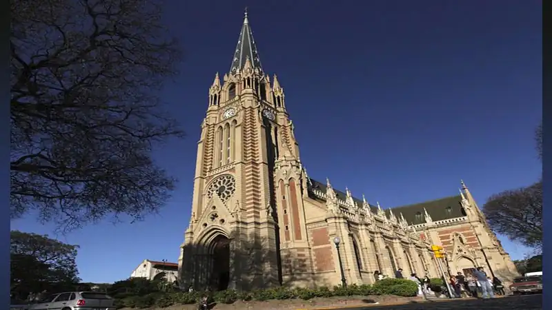 Tigre e Delta com Navegação