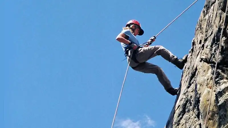 Cachoeira da Quebrada de Salto com Rappel