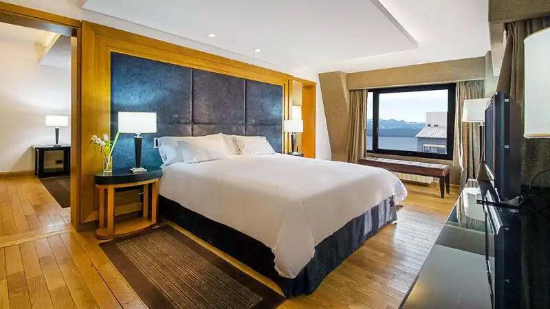 4* | NH Edelweiss Bariloche