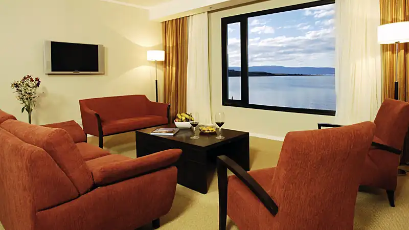 5* | Xelena Deluxe Suites 