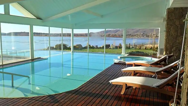 5* | Xelena Deluxe Suites 