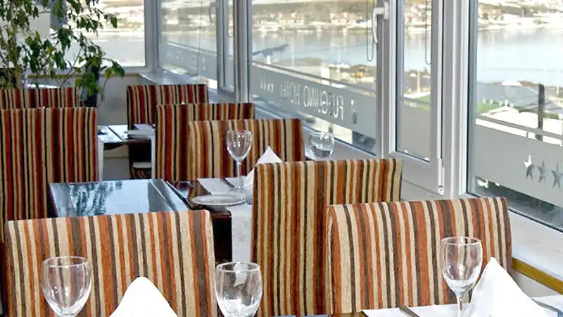 4* | Fueguino Hotel Patagônico 