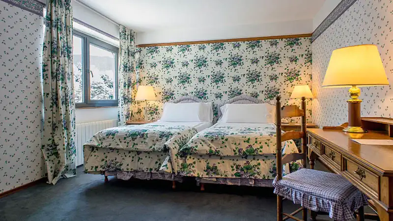 5* | Las Hayas Hotel